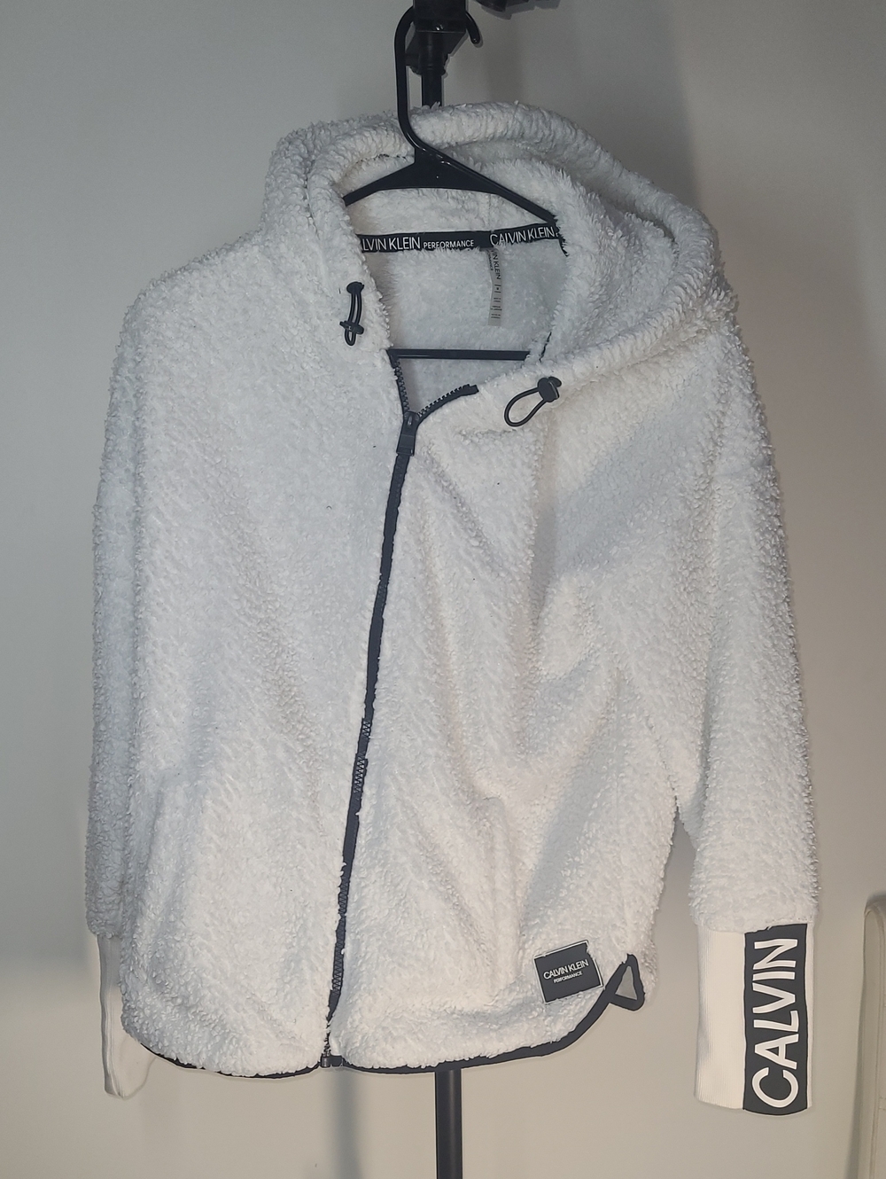 Calvin Klein White Sherpa Zip-Up Hoodie with Branded Cuff Fluffy Sz Medium
